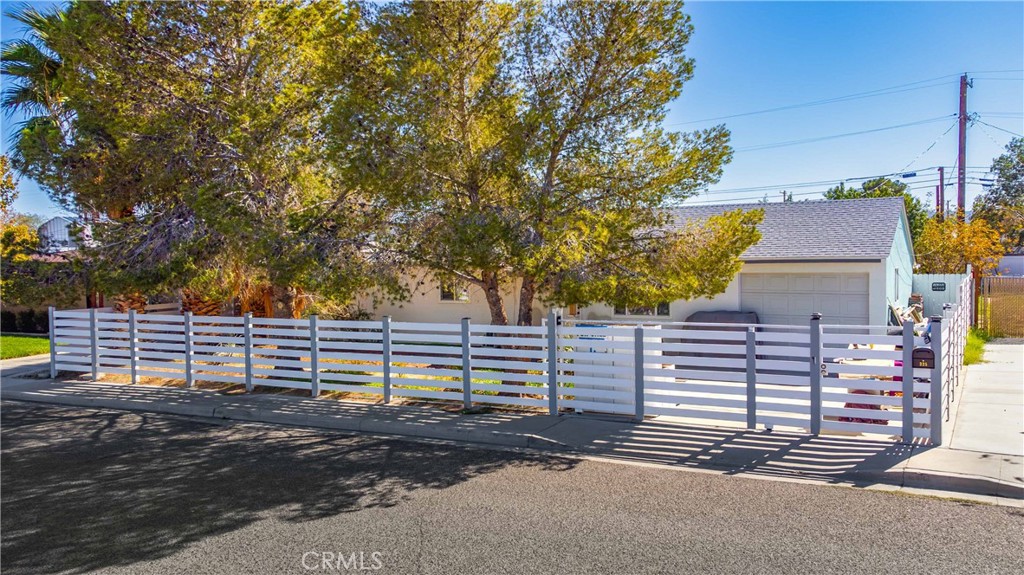 MLS #SR25236341 image #1