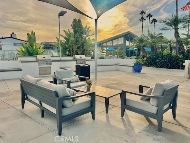 Detail Gallery Image 32 of 40 For 311 Concord Ln, Newport Beach,  CA 92660 - 2 Beds | 2 Baths