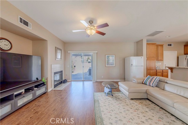 Detail Gallery Image 13 of 39 For 1240 Goodwin St, Fullerton,  CA 92833 - 3 Beds | 2/1 Baths
