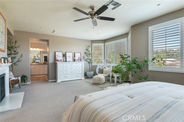 4765 Falconview Court, Fontana CA: https://media.crmls.org/medias/236d2e69-6735-4287-9d98-f4f90d122385.jpg