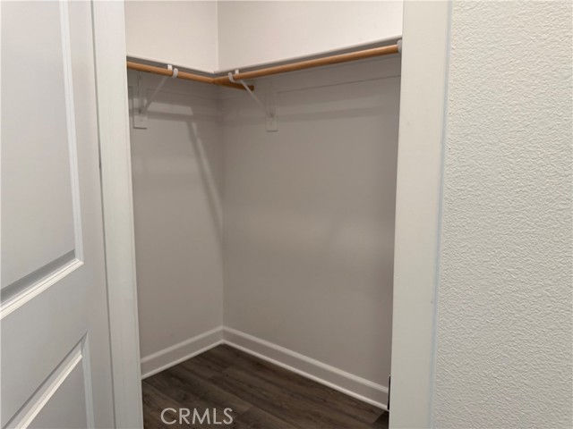 209 Follyhatch, Irvine CA: https://media.crmls.org/medias/236de16d-c52f-46da-953c-8764ac29f759.jpg