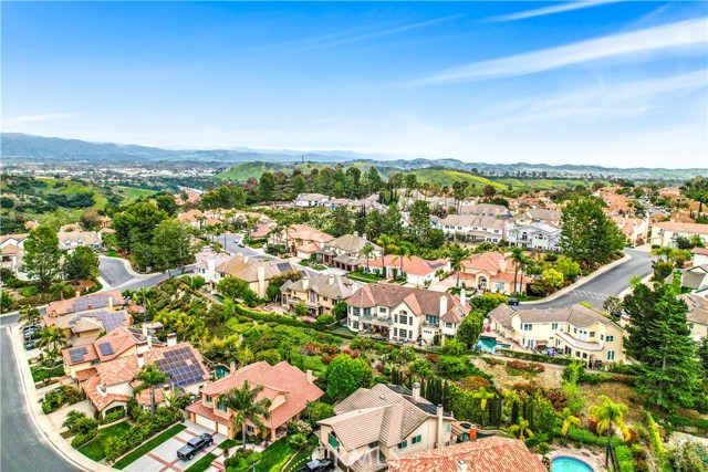 Detail Gallery Image 47 of 67 For 28841 Glen Ridge, Mission Viejo,  CA 92692 - 5 Beds | 4/1 Baths