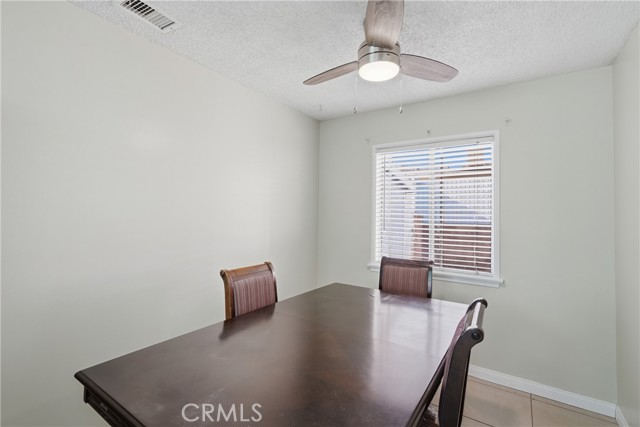 Detail Gallery Image 19 of 41 For 38893 Juniper Tree Rd, Palmdale,  CA 93551 - 3 Beds | 1 Baths