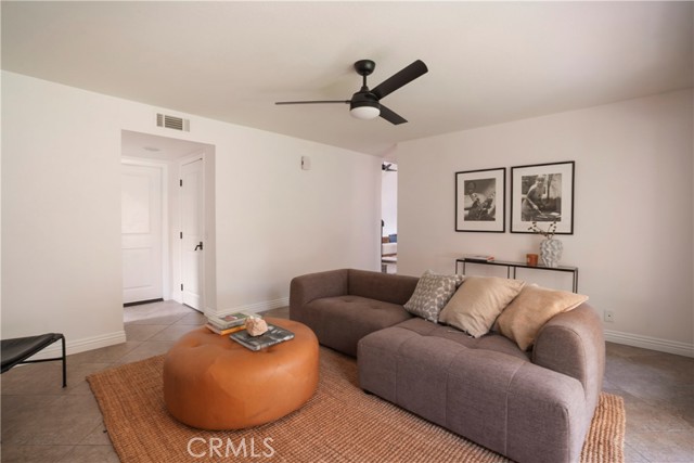 Detail Gallery Image 17 of 30 For 21632 Treeline Ln, Lake Forest,  CA 92630 - 3 Beds | 2/1 Baths