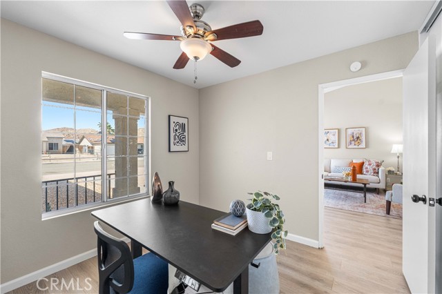 1472 Bedford Avenue, Rosamond CA: https://media.crmls.org/medias/236eb4c1-bd66-435d-9bf7-e7e24166615f.jpg