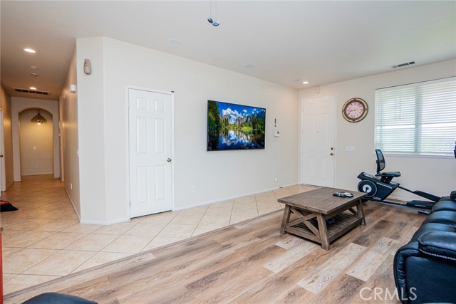 Detail Gallery Image 16 of 39 For 26110 Primrose Way, Moreno Valley,  CA 92555 - 3 Beds | 2 Baths