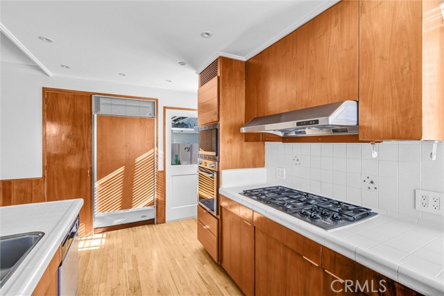 Detail Gallery Image 19 of 64 For 310 Marigold, Corona Del Mar,  CA 92625 - 3 Beds | 2 Baths