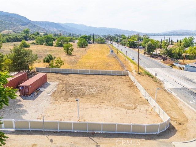 0 Grand, Lake Elsinore CA: https://media.crmls.org/medias/236f384c-c5c4-4f18-86eb-c08fe949b702.jpg