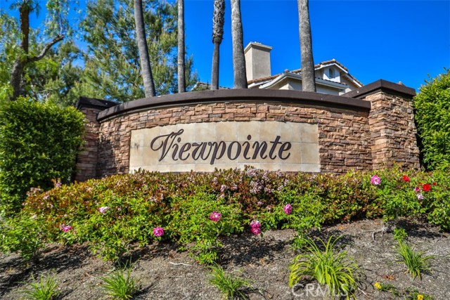 8025 E Sandstone Drive, Anaheim Hills CA: https://media.crmls.org/medias/236f7d85-d4bc-430a-88cc-919022386baf.jpg