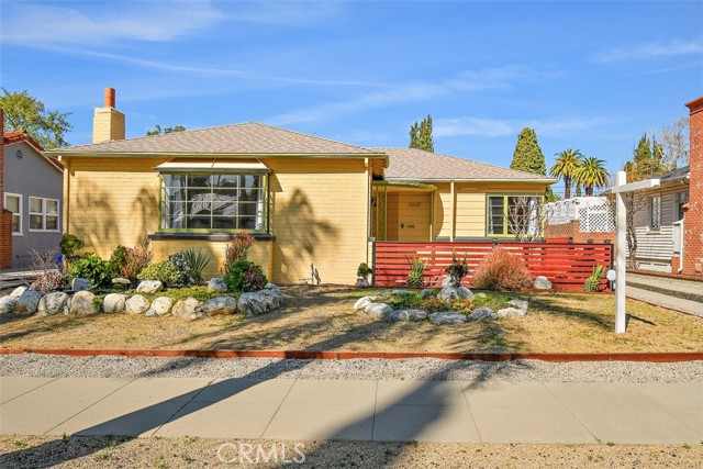 Detail Gallery Image 2 of 43 For 3625 Oakwood Pl, Riverside,  CA 92506 - 4 Beds | 2 Baths