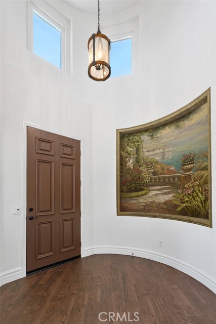 29530 Winding Brook Drive, Menifee CA: https://media.crmls.org/medias/236f90f4-c990-4c07-bbd5-ae3476f3c00e.jpg