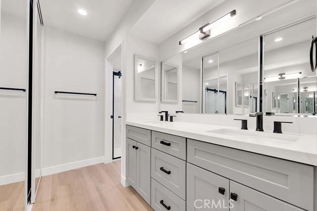 Detail Gallery Image 12 of 28 For 5500 Owensmouth Ave #128,  Woodland Hills,  CA 91367 - 2 Beds | 2 Baths
