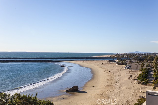 Detail Gallery Image 50 of 52 For 318 Jasmine Ave #B,  Corona Del Mar,  CA 92625 - 3 Beds | 3/1 Baths