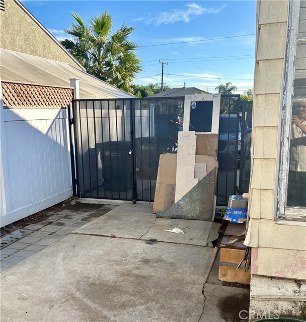 Detail Gallery Image 45 of 46 For 2539 E 219th Pl, Carson,  CA 90810 - 2 Beds | 1 Baths