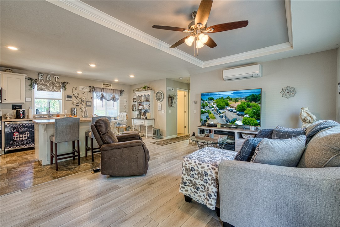 Detail Gallery Image 5 of 25 For 5020 Lakeshore Dr #19,  Lakeport,  CA 95453 - 3 Beds | 2 Baths