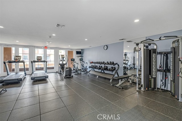 Detail Gallery Image 27 of 37 For 201 E Angeleno Ave #326,  Burbank,  CA 91502 - 2 Beds | 1 Baths