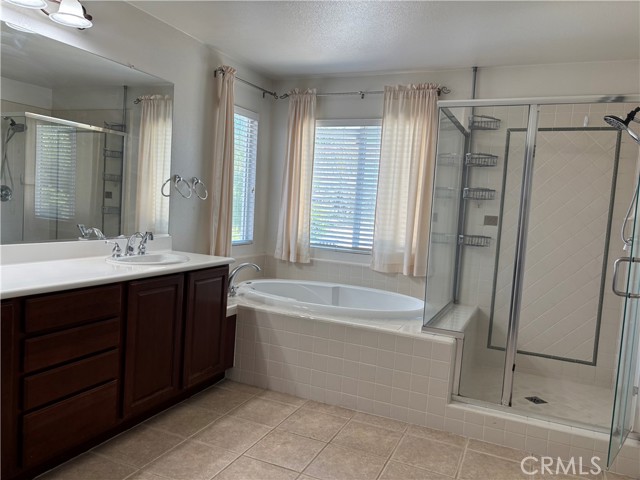 29702 Killean Court, Murrieta CA: https://media.crmls.org/medias/2372c889-5d80-43f5-9283-f75f0c198197.jpg