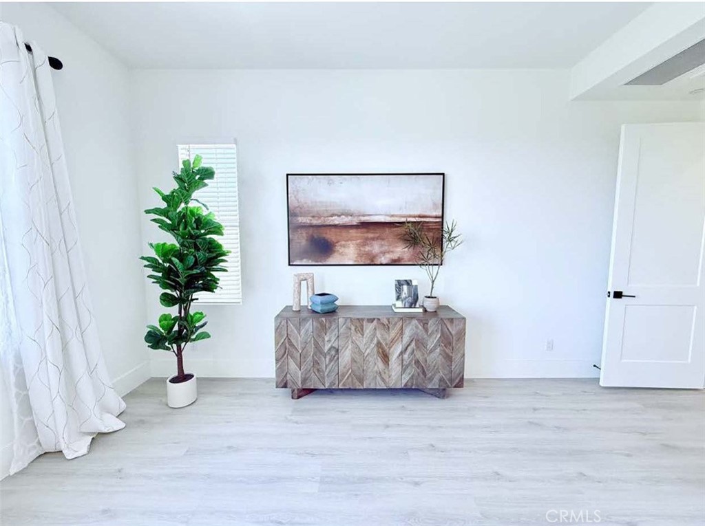MLS #OC26136835 image #42