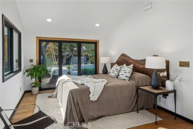 Detail Gallery Image 24 of 46 For 9701 Bothwell Road, Northridge,  CA 91324 - 4 Beds | 3/1 Baths