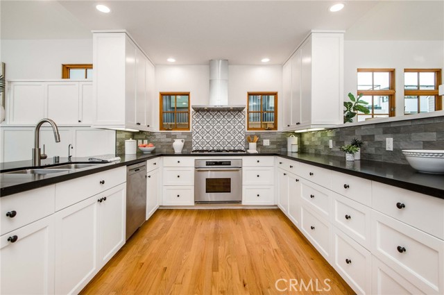 The kitchen has it all.