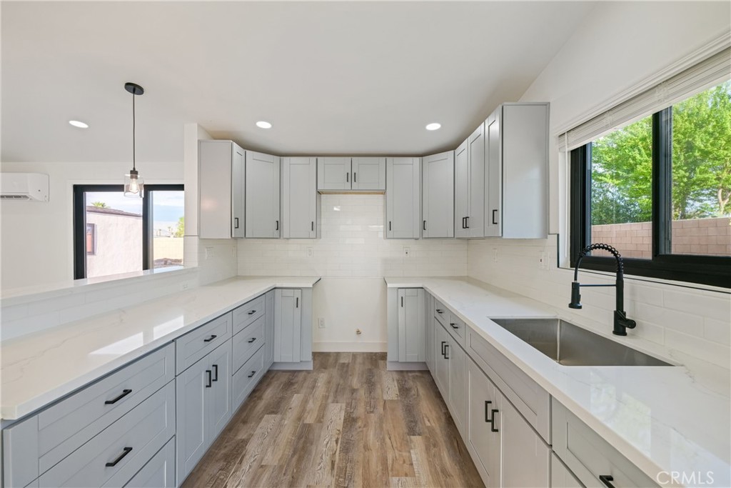 MLS #DW25261926 image #5