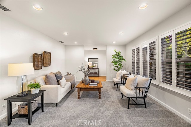 Detail Gallery Image 11 of 57 For 2286 Burlingame Drive, Chico,  CA 95928 - 4 Beds | 3 Baths