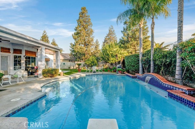 Detail Gallery Image 30 of 38 For 10727 Iron Creek Ave, Bakersfield,  CA 93312 - 4 Beds | 2 Baths