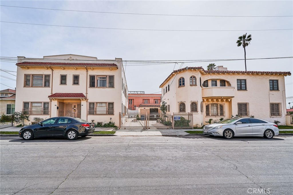 5700 S Figueroa Street, Los Angeles, CA 90037