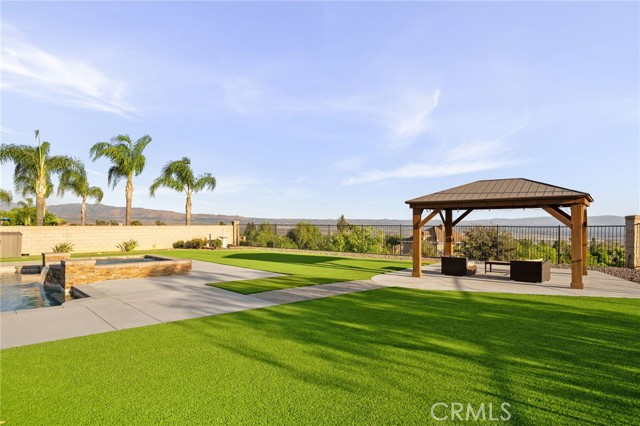 Detail Gallery Image 30 of 39 For 28929 Davis, Highland,  CA 92346 - 4 Beds | 2/1 Baths