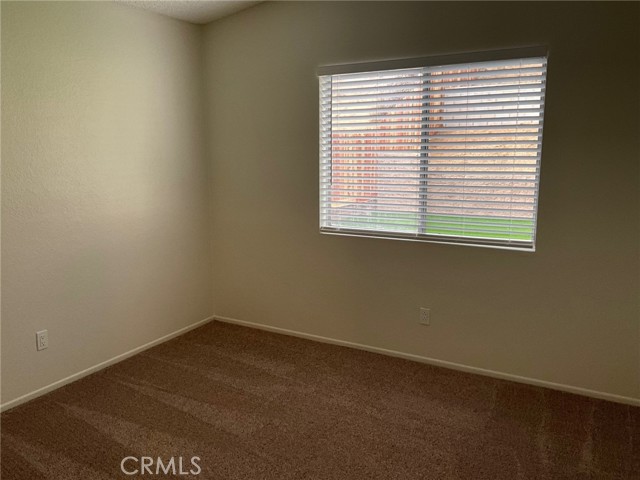 Detail Gallery Image 12 of 19 For 39513 Oak Cliff Dr, Temecula,  CA 92591 - 3 Beds | 2 Baths