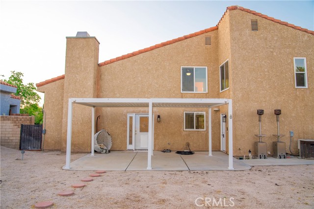 640 W Avenue Q12, Palmdale CA: https://media.crmls.org/medias/2376bb86-4aeb-4640-8595-c66791710e75.jpg