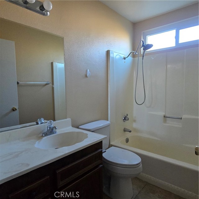 Detail Gallery Image 14 of 16 For 2046 Calle Diablo, Hemet,  CA 92545 - 2 Beds | 1 Baths