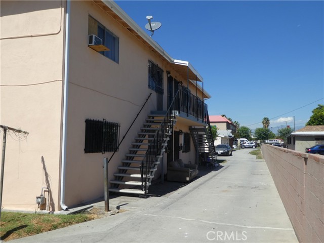 5720 Live Oak Street #5, Bell, CA, 90201 5720 Live Oak Street #5, Bell, CA, 90201