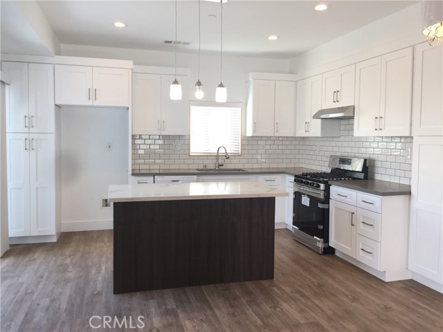 1837 Fruitvale Avenue, South El Monte CA: https://media.crmls.org/medias/237a685b-8b63-4e7f-a739-3630954ecccb.jpg