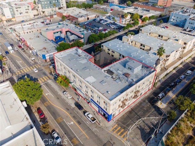 Image 4 of 19 For 694 Burlington Avenue