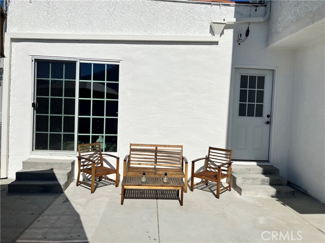 Detail Gallery Image 22 of 43 For 1818 W 81st, Los Angeles,  CA 90047 - 4 Beds | 3/1 Baths