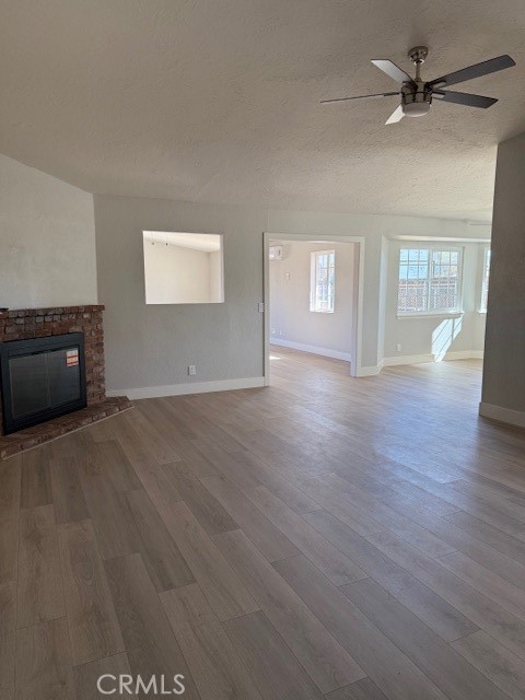 Detail Gallery Image 10 of 17 For 14945 Tonikan, Apple Valley,  CA 92307 - 3 Beds | 3 Baths