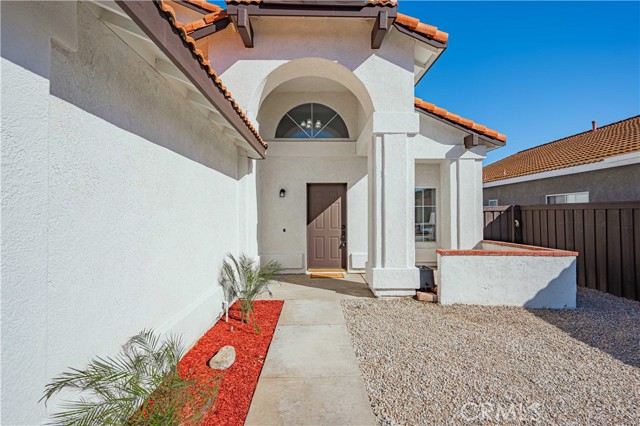 Detail Gallery Image 4 of 36 For 40016 Daphne Dr, Murrieta,  CA 92563 - 4 Beds | 3 Baths
