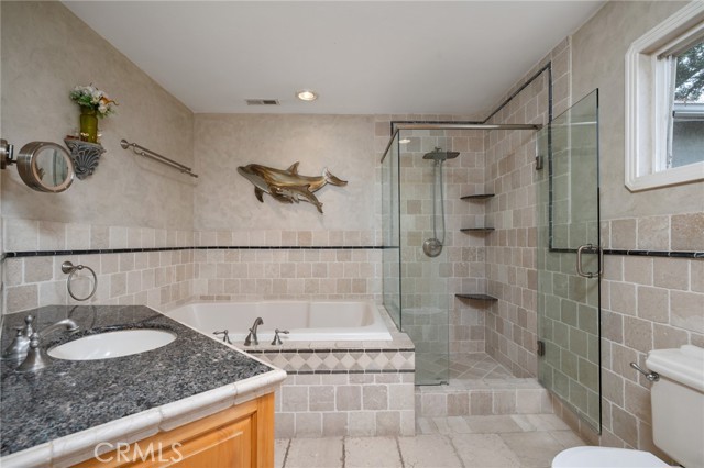 1700 Stanford Avenue, Redondo Beach CA: https://media.crmls.org/medias/237c712d-4d90-48a6-8321-be94ab412782.jpg