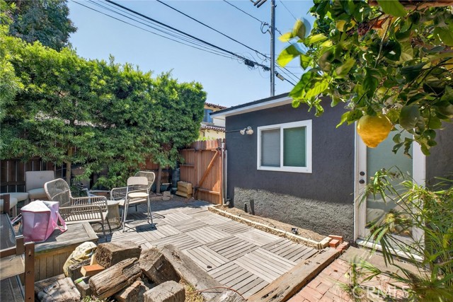 Detail Gallery Image 25 of 27 For 608 35th St, Manhattan Beach,  CA 90266 - 3 Beds | 2 Baths