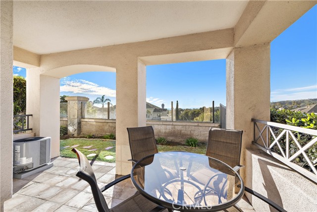 Detail Gallery Image 4 of 32 For 31 Shorebreaker, Laguna Niguel,  CA 92677 - 2 Beds | 2 Baths