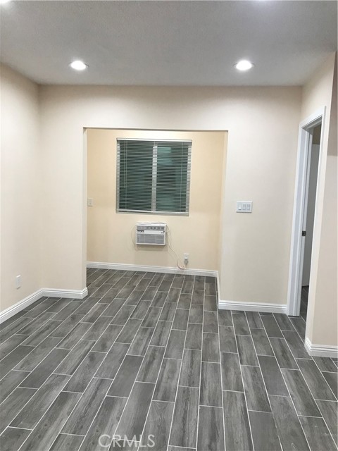 114 S 6th Unit: A