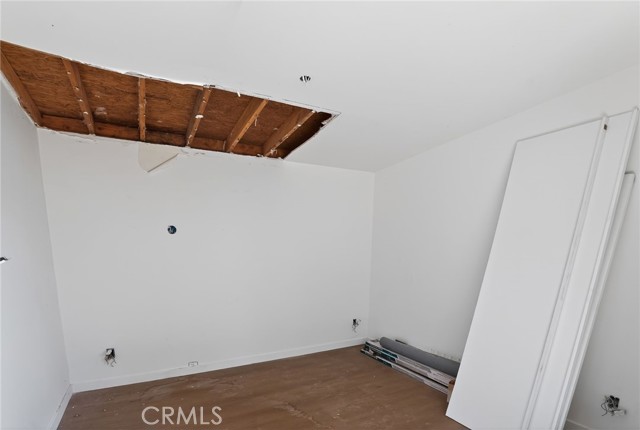 Detail Gallery Image 13 of 16 For 2010 Linden Ave, Venice,  CA 90291 - 2 Beds | 2 Baths