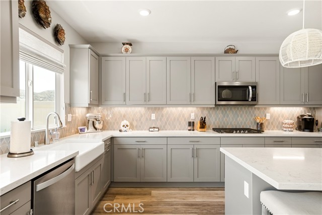 29146 Dallas Circle, Winchester CA: https://media.crmls.org/medias/237f20ee-c762-4a01-b4a7-08cfd7a2df34.jpg