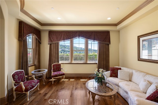 Detail Gallery Image 15 of 70 For 123 El Levante, San Clemente,  CA 92672 - 4 Beds | 3/1 Baths