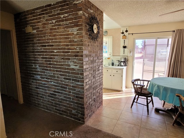 Detail Gallery Image 14 of 38 For 15115 Ash St, Hesperia,  CA 92345 - 4 Beds | 2 Baths