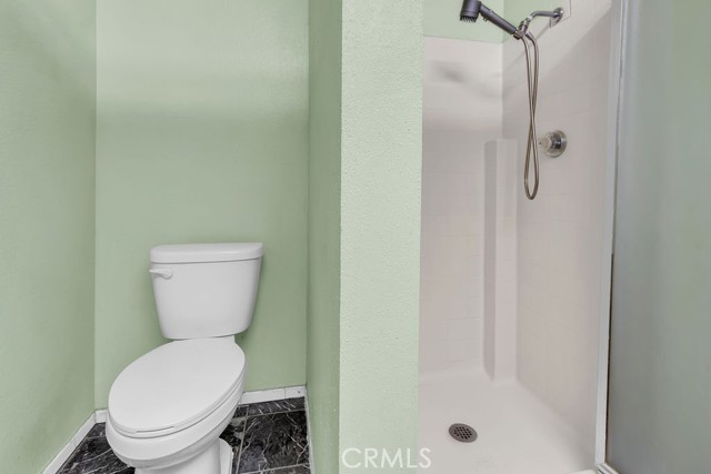 Detail Gallery Image 37 of 43 For 2503 Clarendon Ave, Huntington Park,  CA 90255 - 4 Beds | 2/1 Baths