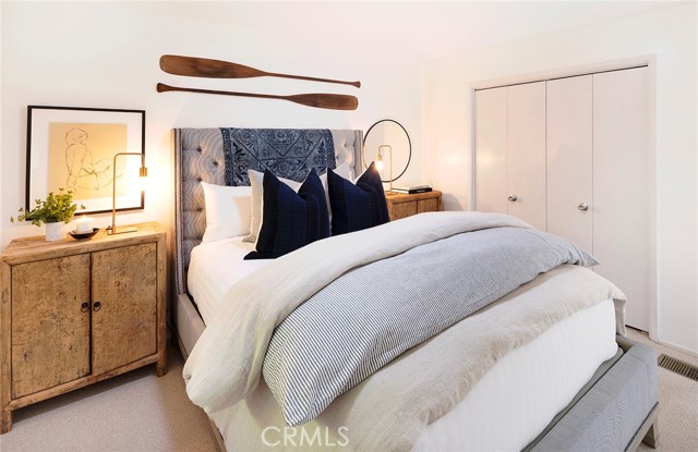 564 Seaward Road, Corona del Mar CA: https://media.crmls.org/medias/238027c9-2659-4196-a62f-ee87586fbb85.jpg