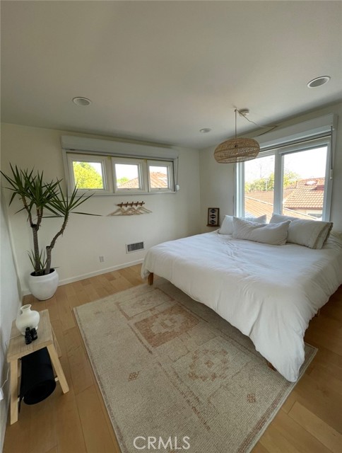 709 Havana Avenue, Long Beach CA: https://media.crmls.org/medias/23803cbb-57cf-4e5f-bd35-fe5c51bfe695.jpg