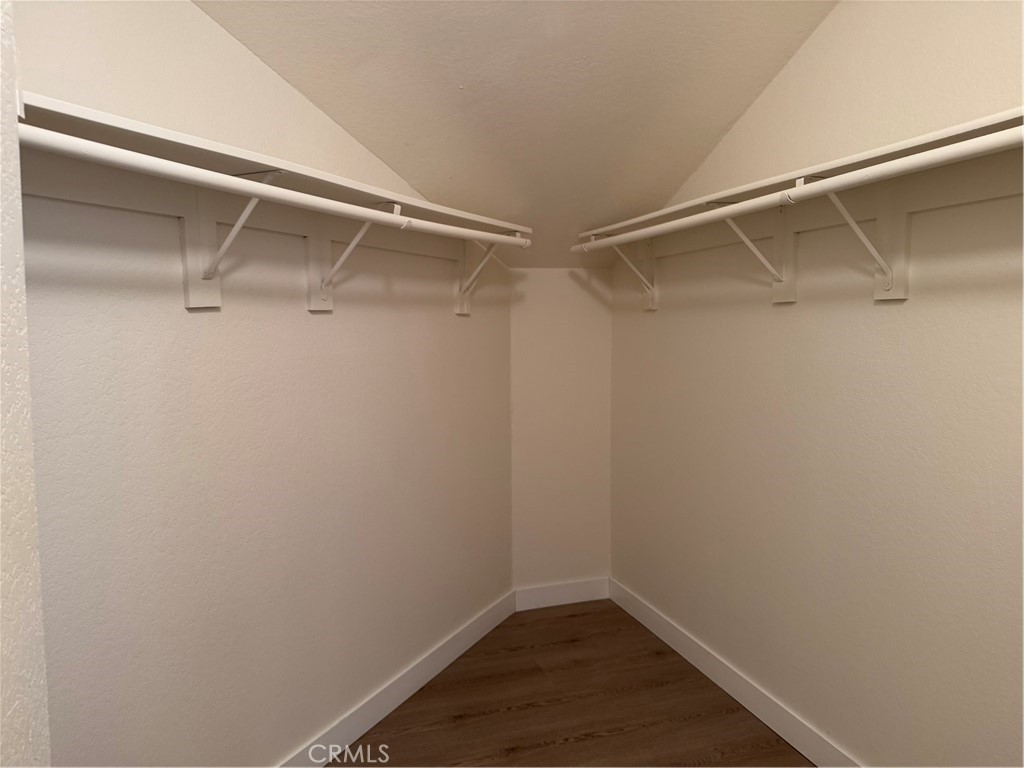 https://media.crmls.org/medias/23804274-9881-4e3a-8c78-26a32a4637d9.jpg?preset=X-Large
